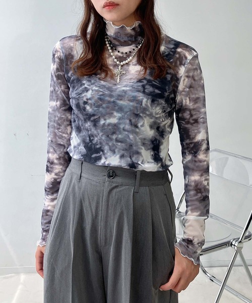 AS KNOW AS plus（アズノゥアズプラス）の「♪ストレッチハイネック（Tシャツ/カットソー・レディース・オフホワイト/ブラック×ホワイト/ブラック系その他/ベージュ系その他/ブラック/グレー系その他/ブラック系その他2/ホワイト系その他2/グレー系その他2/ホワイト系その他3/グレー系その他3・FREE）」の16枚目の写真