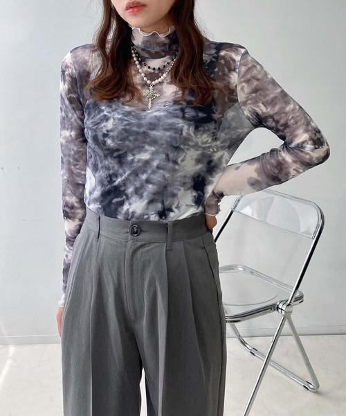 AS KNOW AS plus（アズノゥアズプラス）の「♪ストレッチハイネック（Tシャツ/カットソー・レディース・オフホワイト/ブラック×ホワイト/ブラック系その他/ベージュ系その他/ブラック/グレー系その他/ブラック系その他2/ホワイト系その他2/グレー系その他2/ホワイト系その他3/グレー系その他3・FREE）」の18枚目の写真