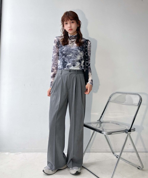 AS KNOW AS plus（アズノゥアズプラス）の「♪ストレッチハイネック（Tシャツ/カットソー・レディース・オフホワイト/ブラック×ホワイト/ブラック系その他/ベージュ系その他/ブラック/グレー系その他/ブラック系その他2/ホワイト系その他2/グレー系その他2/ホワイト系その他3/グレー系その他3・FREE）」の21枚目の写真