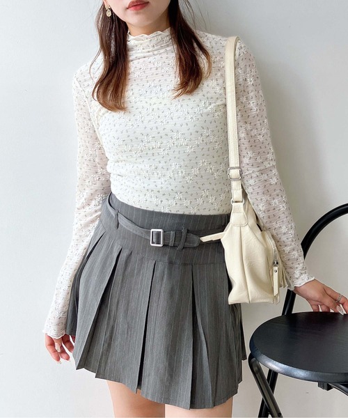 AS KNOW AS plus（アズノゥアズプラス）の「♪ストレッチハイネック（Tシャツ/カットソー・レディース・オフホワイト/ブラック×ホワイト/ブラック系その他/ベージュ系その他/ブラック/グレー系その他/ブラック系その他2/ホワイト系その他2/グレー系その他2/ホワイト系その他3/グレー系その他3・FREE）」の22枚目の写真