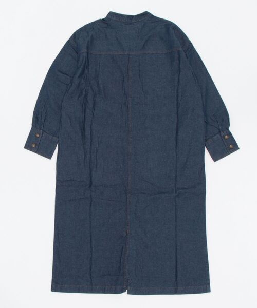 Samansa Mos2 blue(サマンサモスモスブルー)の「【ECO DENIM】ロングジャケット(デニムジャケット・レディース・ネイビー/ブルー/キナリ・フリ-)」の4枚目の写真