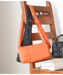 キルティングショルダーバッグ