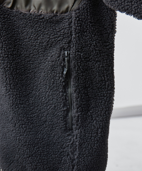 DESCENTE（デサント）の「【別注 DESCENTE / デサント】 ボア フリースジャケット / ブルゾン（ブルゾン・メンズ・ブラック/ベージュ/ネイビー・44/46/48）」の9枚目の写真