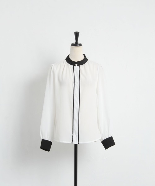 tocco closet（トッコ　クローゼット）の「【ZOZO限定】パール釦付き配色スタンドカラーブラウス（シャツ/ブラウス・レディース・オフホワイト/ブラウン系その他・M）」の22枚目の写真