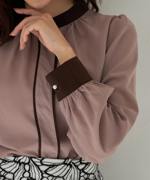 tocco closet（トッコ　クローゼット）の「【ZOZO限定】パール釦付き配色スタンドカラーブラウス（シャツ/ブラウス・レディース・オフホワイト/ブラウン系その他・M）」の20枚目の写真