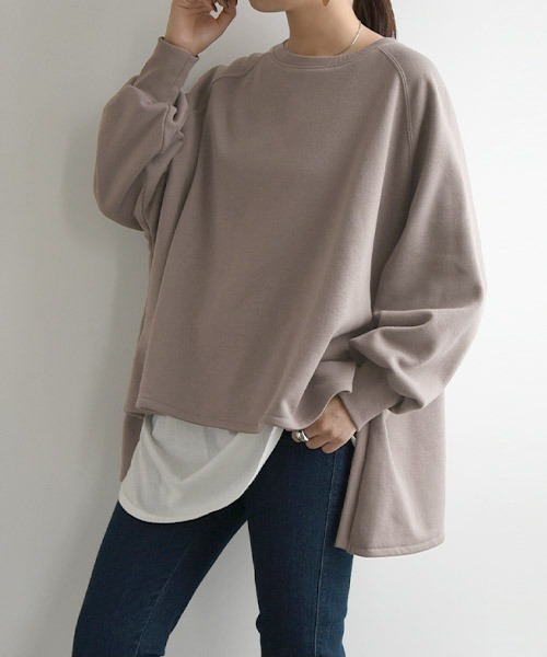 and it_（アンドイット）の「ボリュームスリーブゆる裏起毛プルオーバー（スウェット・レディース・パープル/アイボリー/ピンク/ブラック/モカ・M）」の4枚目の写真