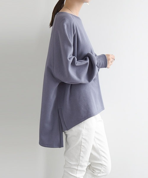 and it_（アンドイット）の「ボリュームスリーブゆる裏起毛プルオーバー（スウェット・レディース・パープル/アイボリー/ピンク/ブラック/モカ・M）」の8枚目の写真