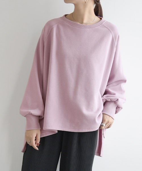 and it_（アンドイット）の「ボリュームスリーブゆる裏起毛プルオーバー（スウェット・レディース・パープル/アイボリー/ピンク/ブラック/モカ・M）」の16枚目の写真