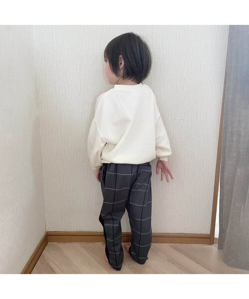 BREEZE by yumi.（ブリーズバイユミ）の「WEB限定 裏起毛バリエーショントレーナー【BREEZE by yumi】（スウェット・キッズ・チャコール/ライム/アイボリー/ブルー/キャメル・100/80/140/130/120/110/90）」の10枚目の写真