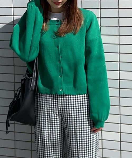 Isn't She?（イズントシー）の「2wayクロップドニットカーディガン（カーディガン/ボレロ・レディース・グレー/アイボリー/グリーン・FREE）」の3枚目の写真