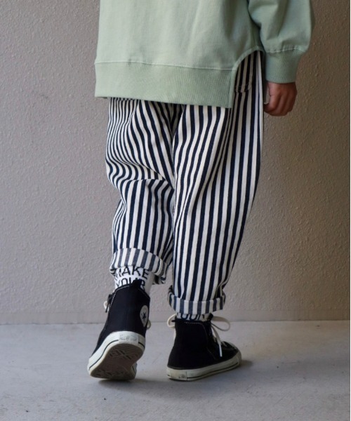 MAKE YOUR DAY(メイクユアデイ)の「テーパードデニムパンツ■80~140cm(デニムパンツ・キッズ・その他/ネイビー/ブルー・110/90/80/120/100/140/130)」の5枚目の写真