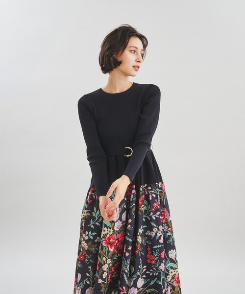 GRACE CONTINENTAL(グレースコンチネンタル)の「フラワープリントニットワンピース(ワンピース・レディース・ブラック/ベージュ・36)」の20枚目の写真