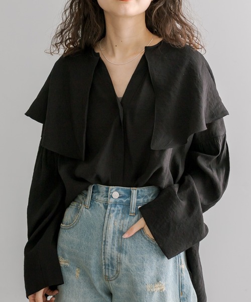 mystic（ミスティック）の「ラッフルカラーシャツ（シャツ/ブラウス・レディース・アイボリー/ブラック/ブルー・FREE）」の3枚目の写真