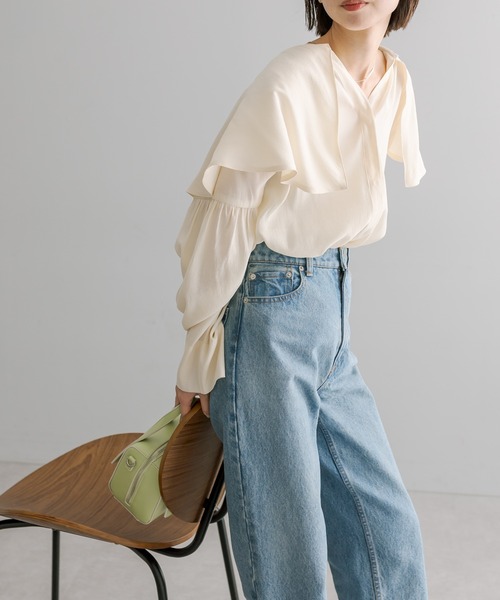 mystic（ミスティック）の「ラッフルカラーシャツ（シャツ/ブラウス・レディース・アイボリー/ブラック/ブルー・FREE）」の9枚目の写真