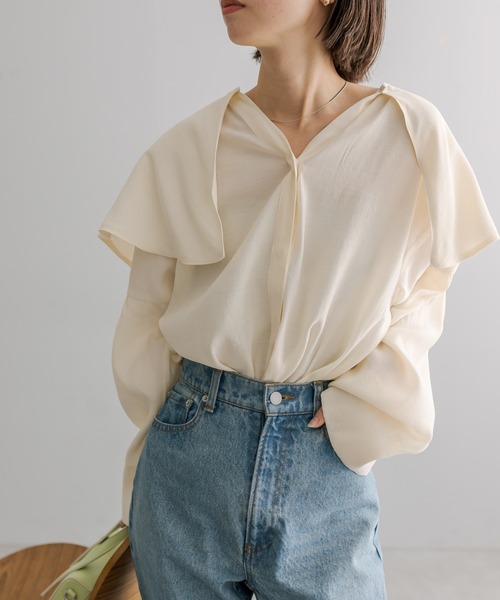 mystic（ミスティック）の「ラッフルカラーシャツ（シャツ/ブラウス・レディース・アイボリー/ブラック/ブルー・FREE）」の12枚目の写真