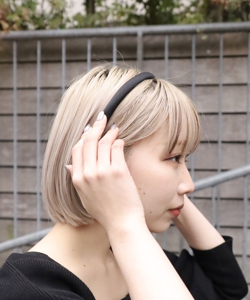 ucalypt（ユーカリプト）の「ucalypt/ユーカリプト×TAH/タア  NARROW HEADBAND カチューシャ コラボ（カチューシャ・レディース・ベージュ/ブラック・FREE）」の8枚目の写真