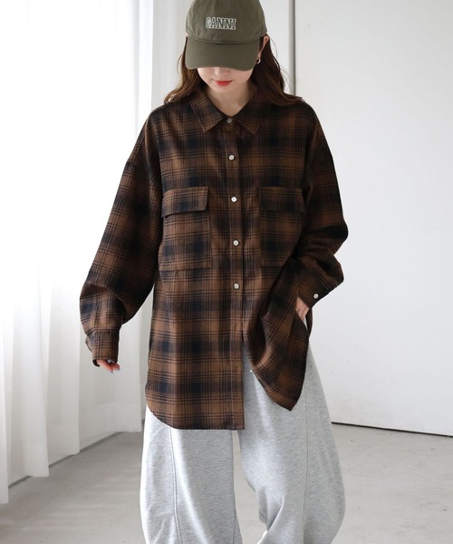tiptop(ティップトップ)の「【ZOZO限定アイテム】デニム×チェックBIGシャツジャケット(シャツ/ブラウス・レディース・ネイビー/サックスブルー/ブラック/ブラウン系その他/ブラック系その他/ホワイト系その他/ブルー系その他/ブルー系その他2/ブラウン系その他2・FREE)」の12枚目の写真