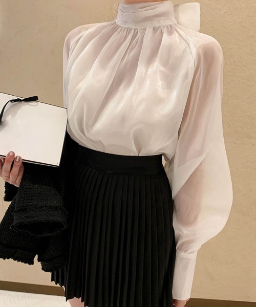 Dalfwin（ダールフィン）の「韓国ファッションバックリボンシアーパフスリーブブラウス（シャツ/ブラウス・レディース・ホワイト/ブラック/ベージュ・FREE）」の11枚目の写真