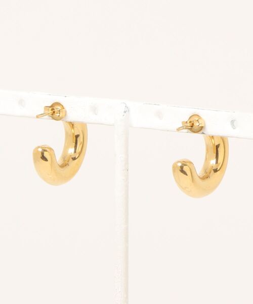 prose verse（プロズヴェール）の「〈サージカルステンレス〉ボリュームフープピアス（ピアス（両耳用）・レディース・シルバー/ゴールド・ﾌﾘ-）」の5枚目の写真