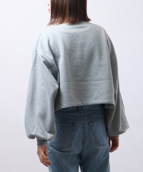 spiritoso（スピリトーゾ）の「spiritoso 怪獣カップルプリントクロップド裏起毛トップス（スウェット・レディース・杢グレー/オリーブ/ピンク・F）」の13枚目の写真