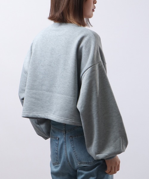 spiritoso（スピリトーゾ）の「spiritoso 怪獣カップルプリントクロップド裏起毛トップス（スウェット・レディース・杢グレー/オリーブ/ピンク・F）」の14枚目の写真