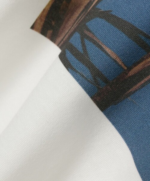 BEAMS LIGHTS(ビームスライツ)の「BEAMS LIGHTS / LUXUAL フォト Tシャツ23(Tシャツ/カットソー・メンズ・ホワイト系その他2/ホワイト・SMALL/MEDIUM/LARGE)」の6枚目の写真