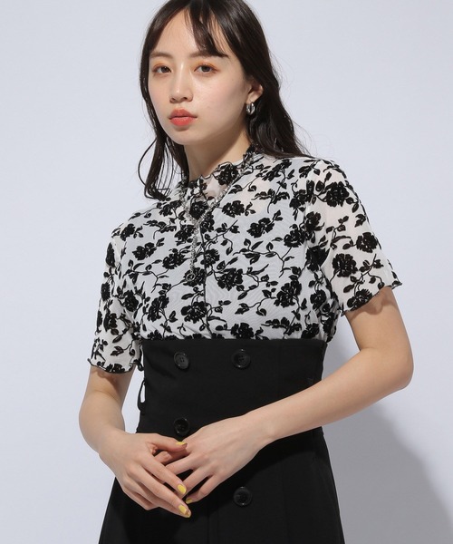 HARE（ハレ）の「フラワーフロッキーシアートップス(HARE)（T
