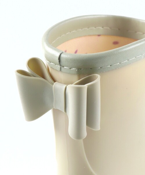 BRANSHES（ブランシェス）の「リボン付きレインブーツ（レインシューズ・キッズ・ラベンダー/ベージュ/ピンク・17.0cm/16.0cm/18.0cm/19.0cm/15.0cm/14.0cm）」の18枚目の写真