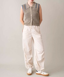 トラックパンツ