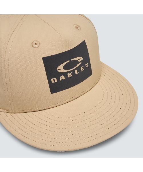 OAKLEY(オークリー)の「オークリー ESSENTIAL YTR BOX LOGO CAP 23.0 /キャップ/ YOUTH ユース/キッズ/OAKLEY(キャップ・キッズ・ベージュ/ブラック/ホワイト・U)」の9枚目の写真