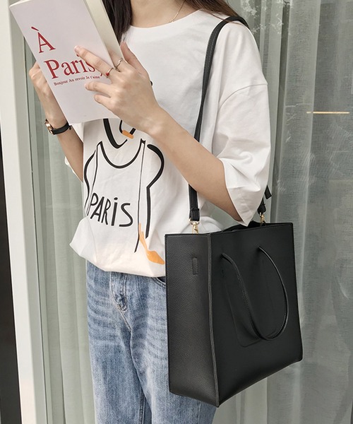 Dita Muaj.(ディータムアージュ)の「シンプルデイリー2wayショルダー ビッグポーチ付き(ショルダーバッグ・レディース・ブラック/ライトブラウン・FREE)」の7枚目の写真