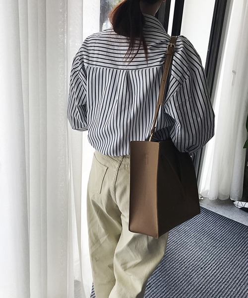 Dita Muaj.(ディータムアージュ)の「シンプルデイリー2wayショルダー ビッグポーチ付き(ショルダーバッグ・レディース・ブラック/ライトブラウン・FREE)」の18枚目の写真