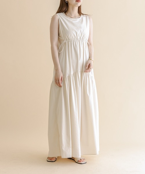 mline（エムライン）の「[mline]ノースリドロストワンピース（ワンピース・レディース・ブルー/ブラック/アイボリー/イエロー・1/2）」の8枚目の写真