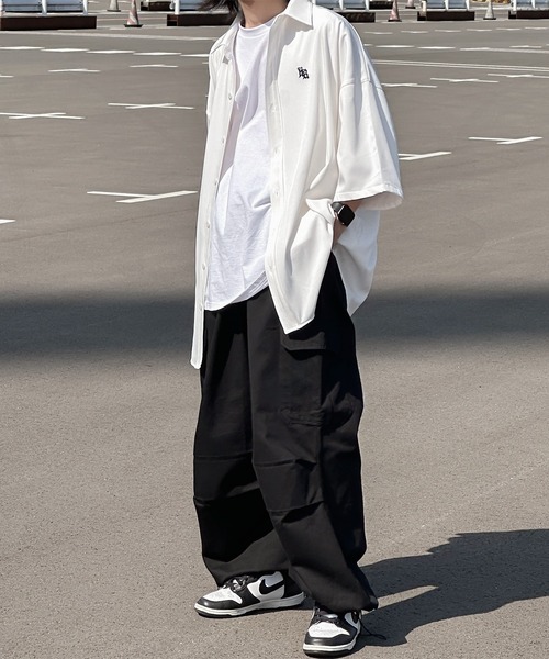 kutir（クティール）の「ワンポイント刺繍トロミルーズシャツ（シャツ/ブラウス・メンズ・チャコールグレー/オフホワイト/ライトブルー/ブラック・MEDIUM/LARGE）」の19枚目の写真