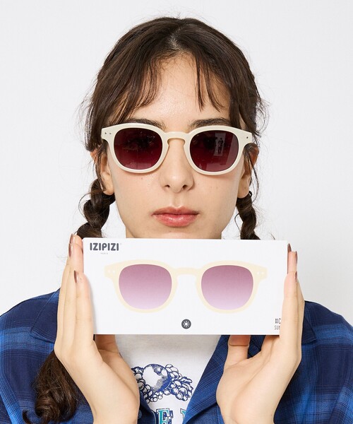 IZIPIZI(イジピジ)の「【IZIPIZI/イジピジ】SUN #C/ボストン/ウェリントン サングラス / ユニセックス(サングラス・メンズ・ブラック/ネイビー/カーキ/ピンク/イエロー/その他1/その他2/その他3/シルバー/その他4/ゴールド・フリー)」の11枚目の写真