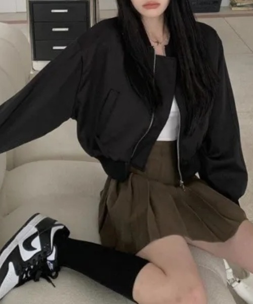 Ada.（エイダ）の「ライトクロップドブルゾン（ブルゾン・レディース・ブラック/アイボリー・FREE）」の3枚目の写真