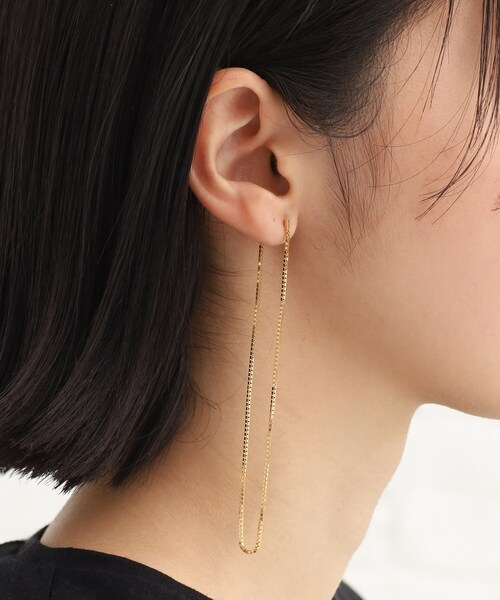 COCOSHNIK ONKITSCH(ココシュニックオンキッチュ)の「シルバー チェーンピアスベネチアン ロングフープ(片耳用) GP(ピアス(両耳用)・レディース・ゴールド・00)」の10枚目の写真