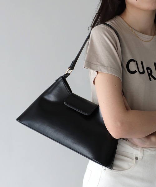 Riberry（リベリー）の「トライアングルワンハンドルバッグ（ハンドバッグ・レディース・ブラック/オリーブ/ブラウン/ホワイト・FREE）」の2枚目の写真