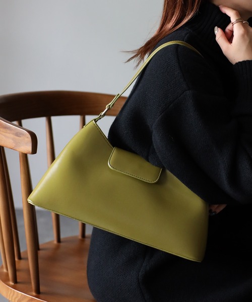 Riberry（リベリー）の「トライアングルワンハンドルバッグ（ハンドバッグ・レディース・ブラック/オリーブ/ブラウン/ホワイト・FREE）」の11枚目の写真