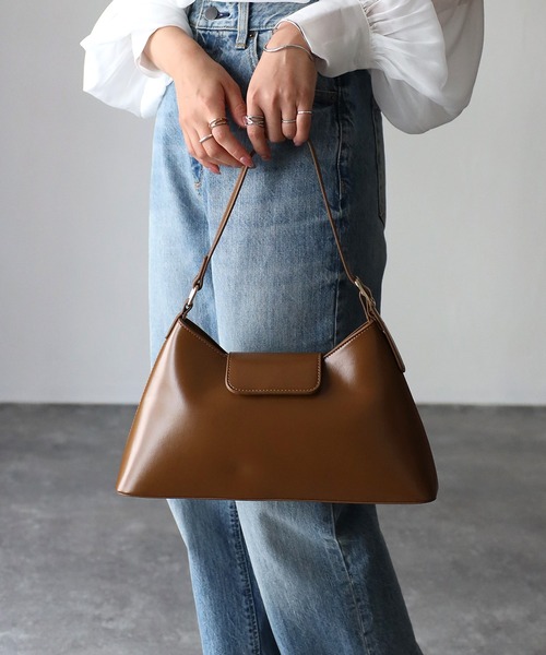 Riberry（リベリー）の「トライアングルワンハンドルバッグ（ハンドバッグ・レディース・ブラック/オリーブ/ブラウン/ホワイト・FREE）」の14枚目の写真