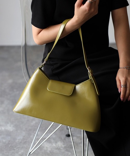 Riberry（リベリー）の「トライアングルワンハンドルバッグ（ハンドバッグ・レディース・ブラック/オリーブ/ブラウン/ホワイト・FREE）」の15枚目の写真