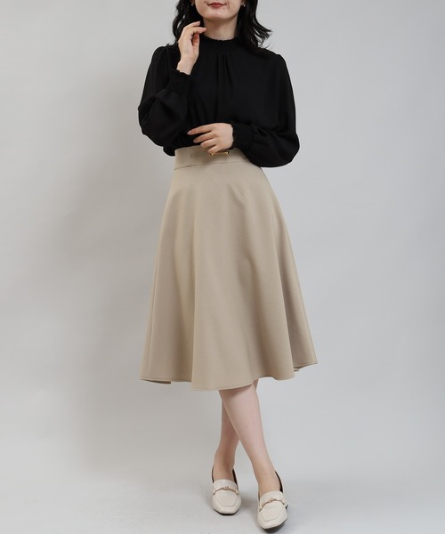 TRUDEA(トルディア)の「ウール調ビット付きフレアスカート(スカート・レディース・チャコールグレー/ネイビー/ベージュ/ワイン・LARGE/SMALL/MEDIUM)」の7枚目の写真