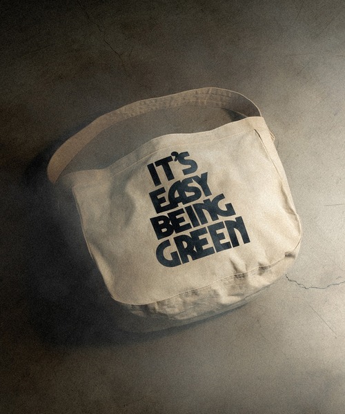 HUF（ハフ）の「GREEN BUDDY NEWS PAPER BAG / HUF キャンバス