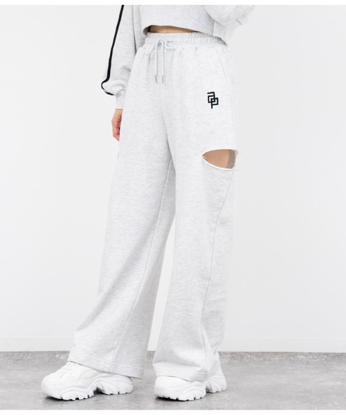 ANAP（アナップ）の「クロップド裏毛スウェットトレーナー×ワイドパンツセットアップ（スウェット・レディース・マルチ/ライトグレー/ブラック・FREE）」の22枚目の写真