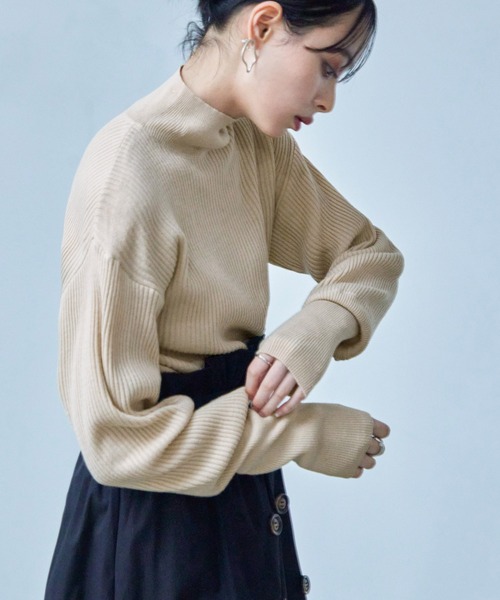 Fashion Letter(ファッションレター)の「アクリルリブニット バルーンスリーブ ハイネックプルオーバー(ニット/セーター・レディース・グレー/ブルー/アイボリー/ライトベージュ/ブラック・M)」の19枚目の写真