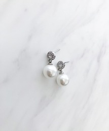 サークルビジューパールモチーフピアス