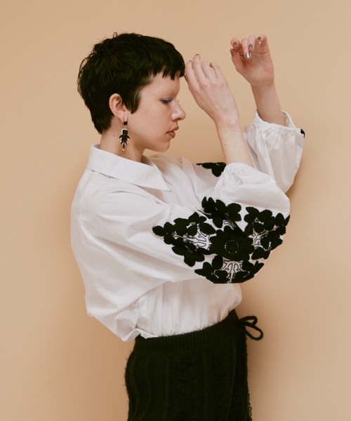 manana suerte（マニャーナスエルテ）の「エンブロイダリースリーブブラウス（シャツ/ブラウス・レディース・ホワイト・FREE）」の6枚目の写真