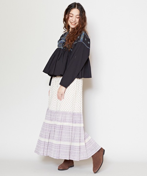 チャイハネ（チャイハネ）の「【チャイハネ】エスニックプリント ティアードロングスカート（スカート・レディース・ベージュ/ブラック/グリーン/オレンジ/ピンク・FREE）」の20枚目の写真