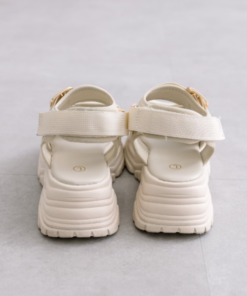 OLIVE des OLIVE（オリーブデオリーブ）の「ゴールドバックルスポーツサンダル　1041130050（サンダル・レディース・ブラック/アイボリー・SMALL/MEDIUM/LARGE/X-LARGE）」の7枚目の写真