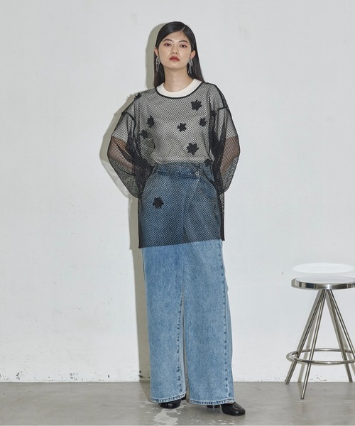 THE YOn（ザヨン）の「フラワーモチーフメッシュシアープルオーバー（Tシャツ/カットソー・レディース・ブラック/イエロー/ホワイト・FREE）」の6枚目の写真